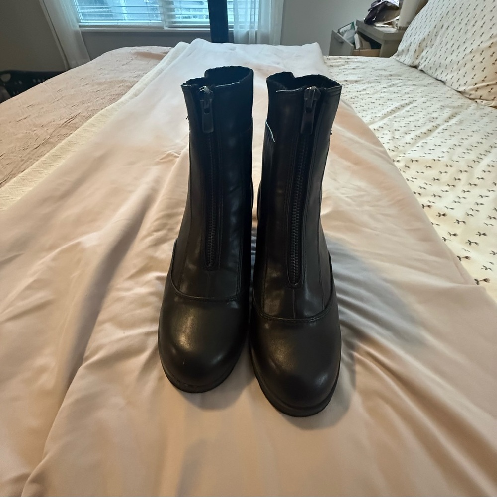 Women’s Black Front-Zip Ankle Boots